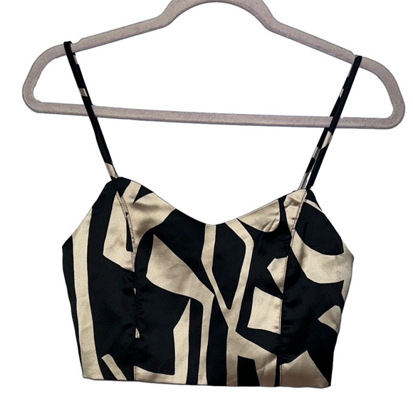House of Harlow 1960 Tops - House of Harlow Black and Gold Geometric Women's Top